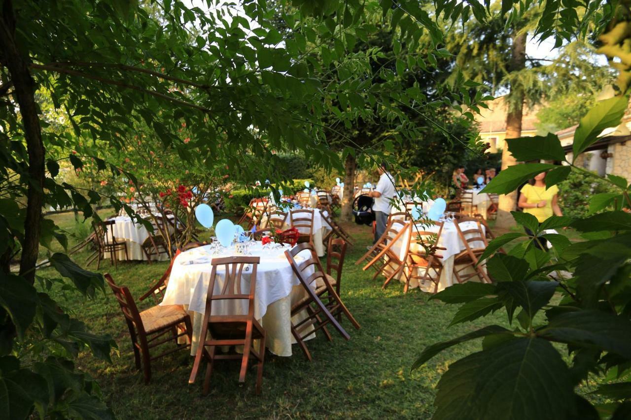 Agriturismo Tre Santi Villa Padula Eksteriør billede