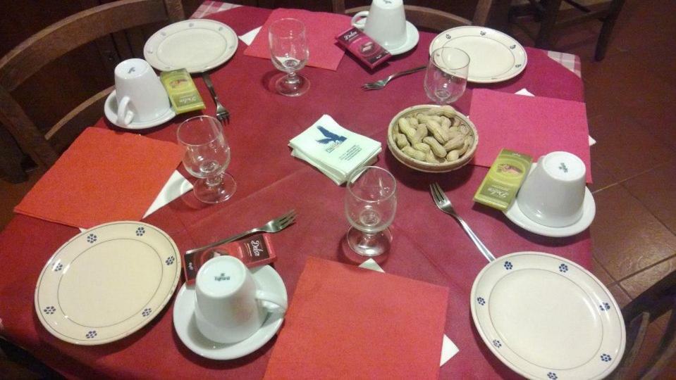 Agriturismo Tre Santi Villa Padula Eksteriør billede