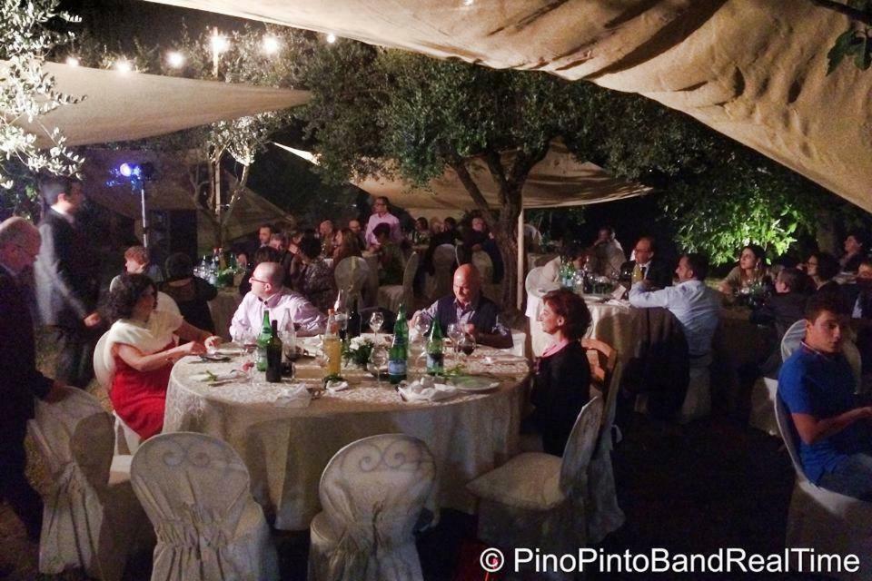 Agriturismo Tre Santi Villa Padula Eksteriør billede